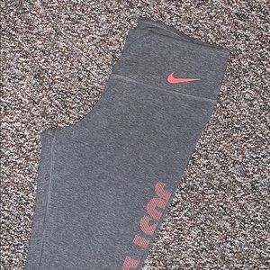 Athletic Nike Leggings!